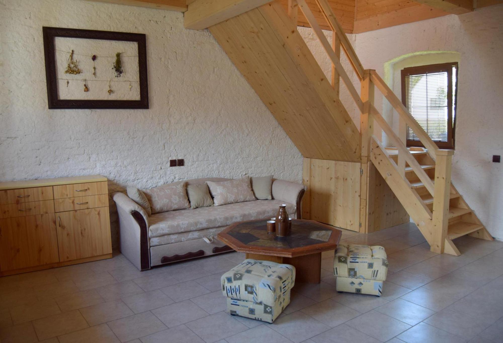 Statek Tomandlov Apartment Driten Bagian luar foto