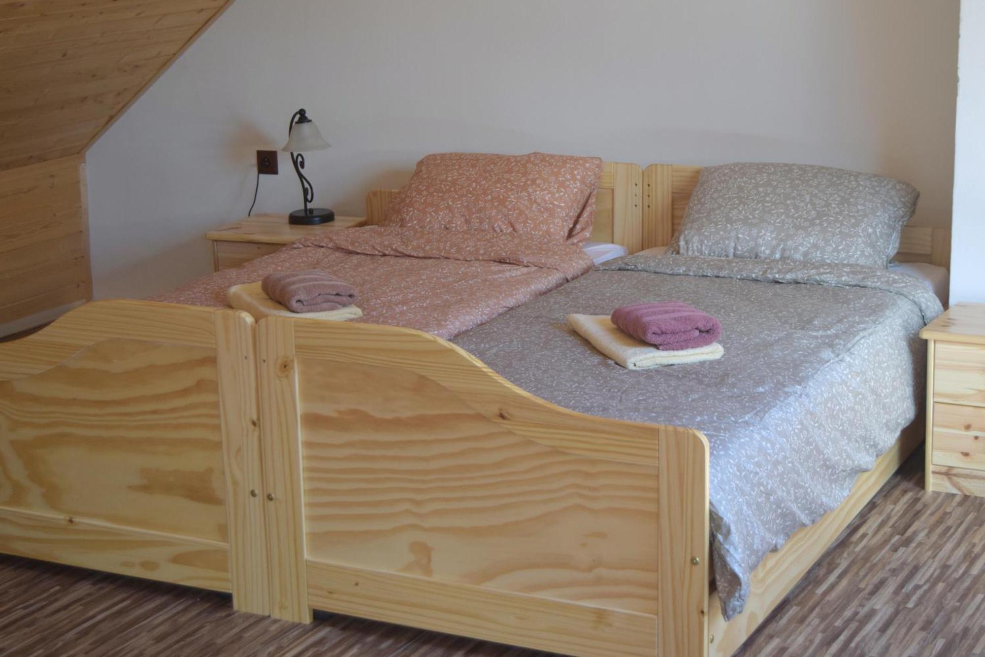 Statek Tomandlov Apartment Driten Bagian luar foto